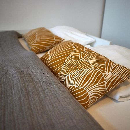 Nice Studio Close To Metro III Вена Экстерьер фото